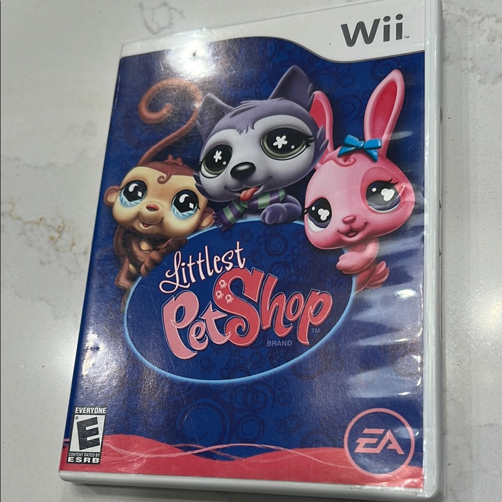 Littlest Pet Shop Wii Game - Blue & Pink